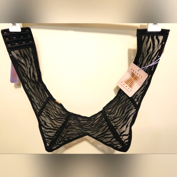 Savage X Fenty - All Over Me Lace Bandeau Bralette - size M - Picture 6 of 6